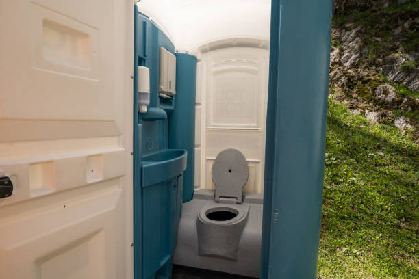 Best Portable restroom trailer rental  in New Braunfels, TX